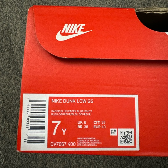 Nike Dunk “Racer Blue”